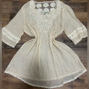 Vivid importers -Elegant Cream Lace Tunic Top 100%cotton